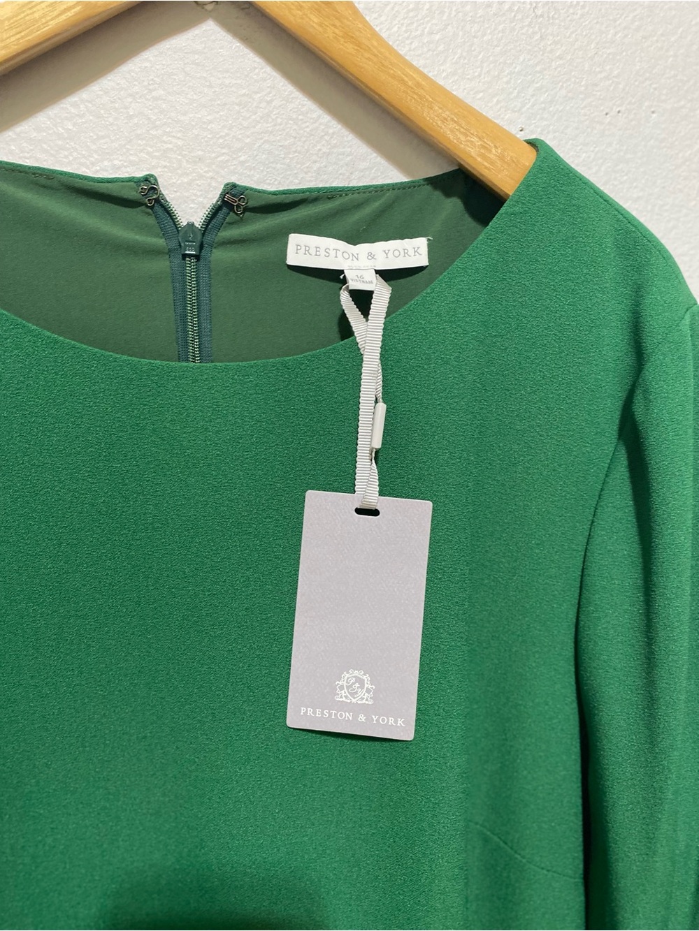 NWT Preston & York Green Long Sleeve Ruffle Crepe Dress Women’s Sz 16 - Picture 4 of 10